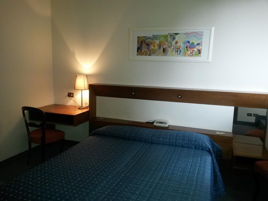 Cravero Rooms Caltignaga Rom bilde